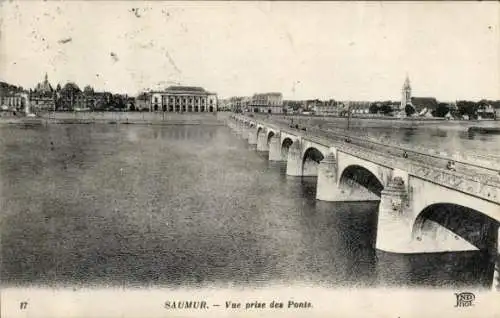 Ak Saumur Maine et Loire, Blick entlang der Bücke