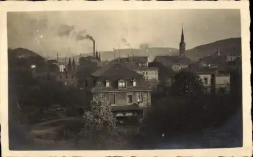 Foto Ak Hagen in Westfalen, Teilansicht, Kirche, Schornsteine