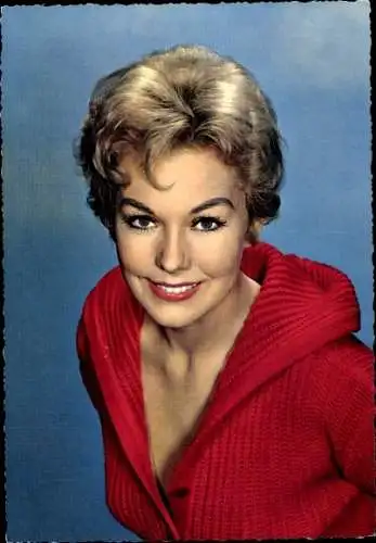 Ak Schauspielerin Kim Novak, Portrait