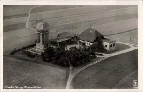 Ak Reust Rückersdorf in Thüringen, Reuster Berg, Bismarcksäule bei Ronneburg