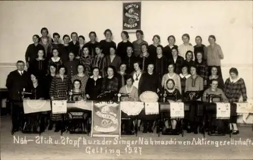 Foto Ak Gelting, Singer Nähmaschinen-AG, Näh-, Stick- und Stopfkurs 1927