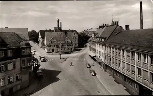 Ak Schwenningen am Neckar, Teilansicht, Straßenkreuzung, Schornstein