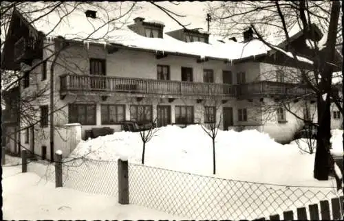 Ak Ruhpolding in Oberbayern, Pension Haus Maier, Waldbahnstr. 53, Winter