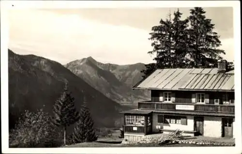 Ak Bayrischzell im Mangfallgebirge Oberbayern, Tanneralm mit Aiplspitze