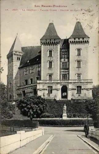 Ak Pau Pyrénées-Atlantiques, Schloss, Westfassade, Statue