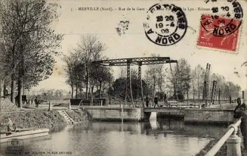 Ak Merville Nord, Rue de la Gare, Pont