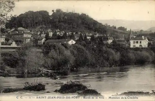 Ak Saint Jean Pied de Port Pyrénées Atlantiques, Bords de la Nive, Mamelon de la CItadelle