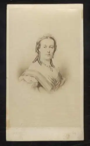 Cdv Foto Portrait Marie Henriette Königin von Belgien, geb. von Österreich