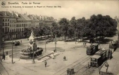 Ak Brüssel Brüssel, Fontaine de Brouckère, Boulevard du Régent, Straßenbahnen