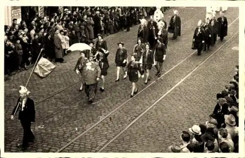 Foto Ak Gelsenkirchen im Ruhrgebiet, Karnevalsumzug