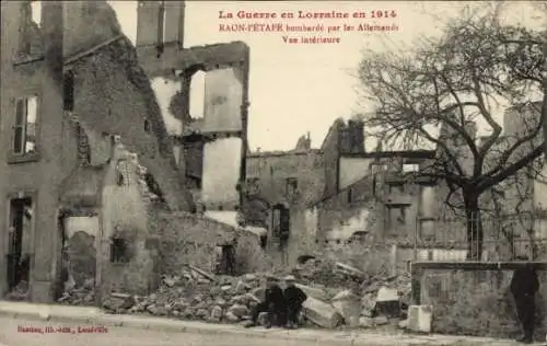 Ak Raon l'Étape Lothringen Vosges, bombardiertes Haus