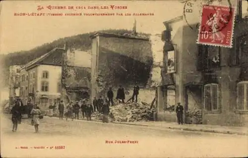 Ak Raon l'Étape Lothringen Vosges, bombardiertes Haus, Jules Ferry Straße