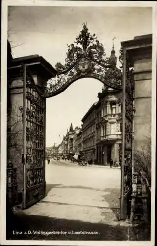 Ak Linz an der Donau Oberösterreich, Volksgartentor, Landstraße