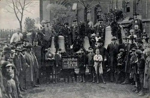 Ak Essen im Ruhrgebiet, Kirche, Glockenweihe