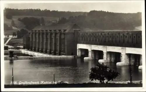 Ak Passau in Niederbayern, Großkraftwerk Kachlet, Flusspartie