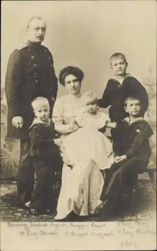 Foto Ak Kronprinz von Sachsen nebst Familie, Friedrich August III. von Sachsen