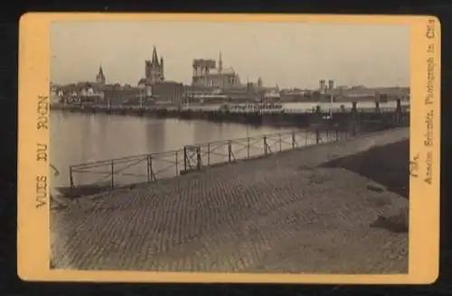 CdV Foto Blick über den Rhein , Kaimauer, Binnenschiffe, Blick auf Köln, Kölner Dom,