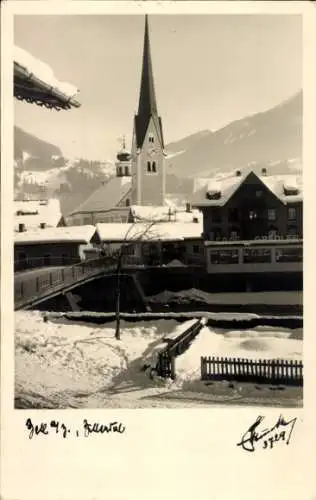 Ak Mayrhofen im Zillertal Tirol, Teilansicht, Kirche, Schnee