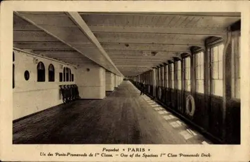 Ak Liner Paris, CGT, French Line, eines der Promenadendecks der 1. Klasse