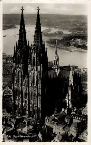 Ak Köln am Rhein, Dom, Blick von oben