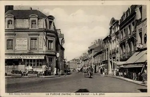 Ak La Flèche Sarthe, Rue Carnot