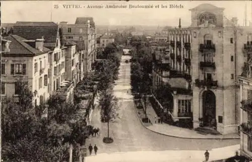 Ak Vittel Lorraine Vosges, Avenue Ambroise Bouloumié und die Hotels