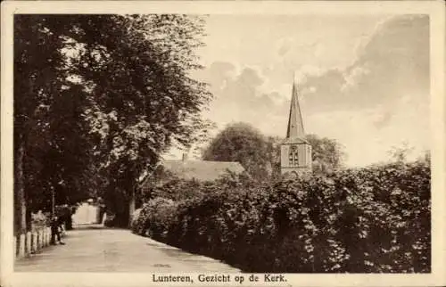 Ak Lunteren Ede Gelderland, Blick auf die Kirche