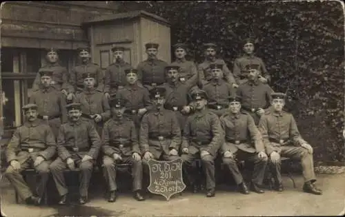 Foto Ak Berlin, Deutsche Soldaten in Uniformen, Reserve Inf. Regt. 201 4. Komp. 2. Korp.