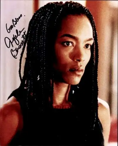 Foto Schauspielerin Angela Bassett, Portrait, Autogramm