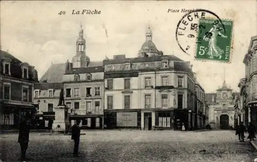 Ak La Flèche Sarthe, Place Henri IV