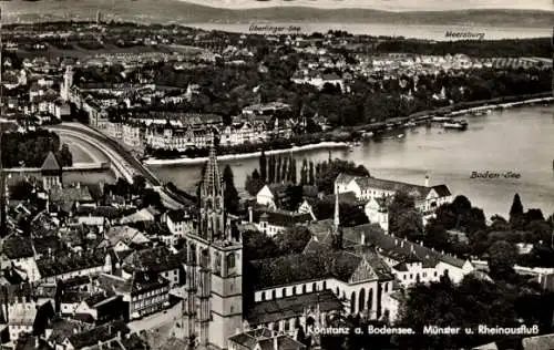 Ak Konstanz am Bodensee, Gesamtansicht, Münster, Rheinausfluss, Überlinger See, Meersburg, Brücke