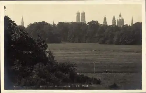 Foto Ak München, Blick vom Monopteros, Türme