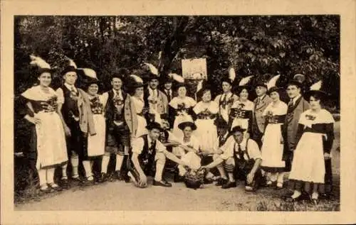 Ak Karlsruhe in Baden, Geb.-Trachten-Erhaltungsverein D' Tegernseeer, Gruppenbild