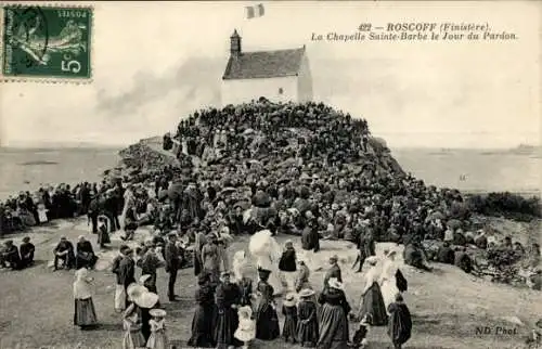 Ak Roscoff Finistère, Chapelle Sainte Barbe am Tag der Vergebung