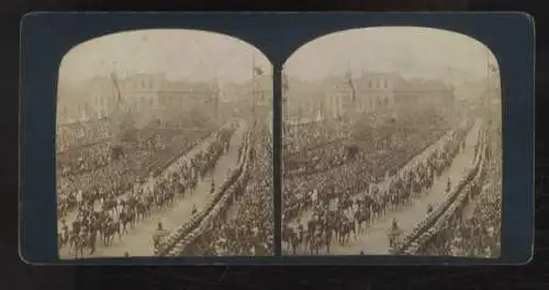 Stereo Foto Aufnahme einer Militärparade in einer unbekannten Stadt