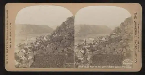 Stereo Foto Dorf am Rhein, Häuser, Kirche, Weinberg