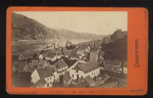 CdV Foto Oberwesel, Rheinland-Pfalz, Gesamtansicht auf die Stadt mit Rhein