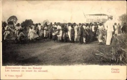 AK Kongo, Frauen vor dem Sarg