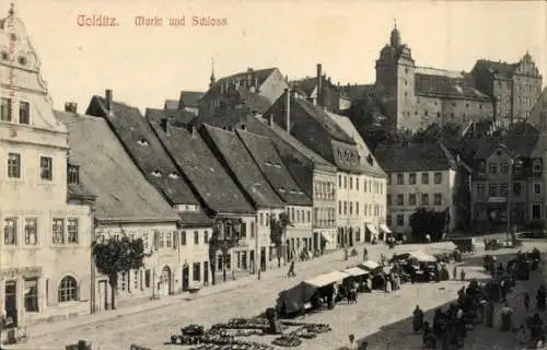 Ak Colditz in Sachsen, Blick zum Markt und Schloss, Marie Fiedler