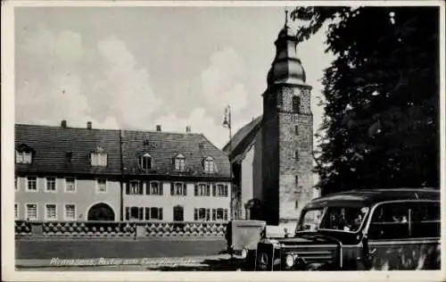 Ak Pirmasens am Pfälzerwald, Exerzierplatz, Kirche, Auto