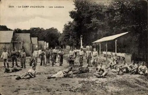 Ak Auvours Champagné Sarthe, Les Lavabos