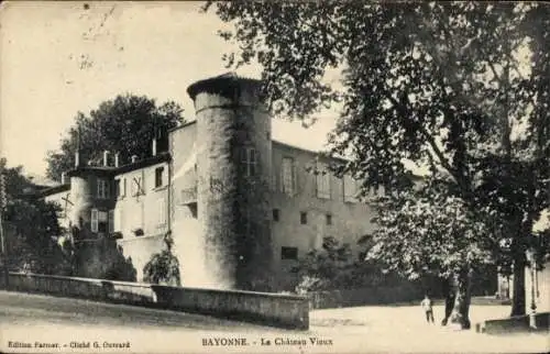 Ak Bayonne Pyrénées Atlantiques, Schloss