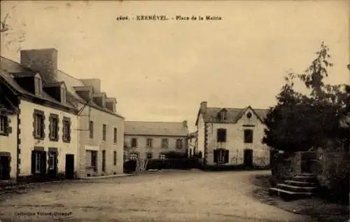 Ak Kernevel Rosporden Finistère, Place de la Mairie