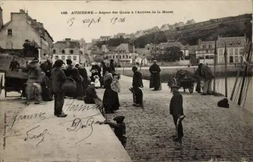 Ak Audierne Finistère, Aspekt der Kais