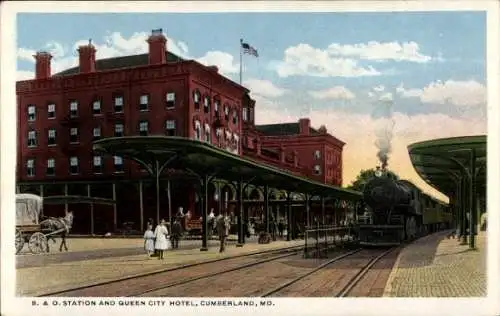 Ak Cumberland Maryland USA, Bahnhof, Queen City Hotel