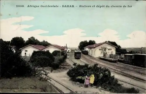 Ak Dakar Senegal, Bahnhof, Werkstätten und Bahndepot