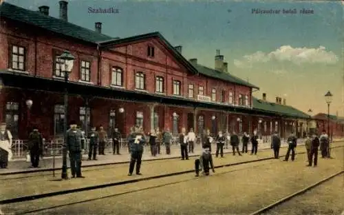 Ak Szabadka Subotica Serbien, Bahnhof, Gleisansicht