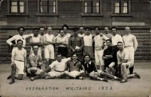 Foto Ak Militärische Vorbereitung 1923