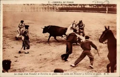 Ak Bullfight, The Fall of the Picador und Bullfighters on the Move