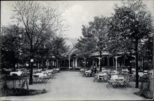 Ak Neumünster in Holstein, Forsthaus im Stadtpark